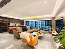 (西附中,龙湖物业,电梯入户大平层四房三卫)更多优惠来电娟娟