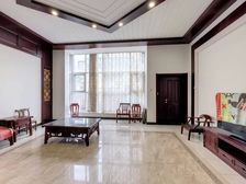 一栋洋房 5室1厅 230.13平