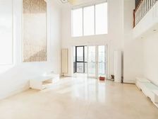 金地格林小镇电梯顶层复式,中心位置不临街 关注 亦庄线 VR