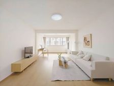 电梯商品房!附送两个固定车位 精装全送 业主换新诚意卖