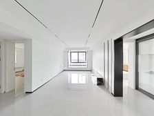 银山小区 101平3居 南向精装修 自住保养好