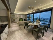 新希望·D10天际 4室2厅2卫 毛坯 168万元