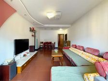 万寿花园(西区) 3室2厅1卫 精装修 56万元