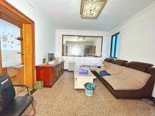 新上,价真,满五 ,成熟商圈,明厨明卫,近人民路。