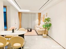 全新装修带车位 价格可谈 家具家电都留 领包入住 三天必卖