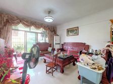 此房税费低湖洲豪庭精装3居室 业主急售 比同户型单价低