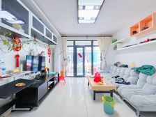 新创理想城 装修好 楼层好 电梯房 大两居 朝南,靠近地铁口