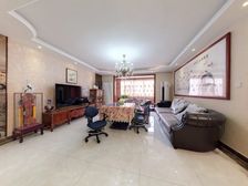 奥体中心旁省高法单位房!一梯两户洋房不沿街不靠路有车位地下室