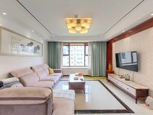 总高11层四居 中高楼层 有车位地下室 不沿街 安静宜居