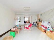 黄金99景城 4室 好户型就在这里 今天可以看房