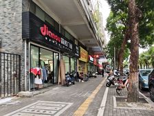 万科国际对面 迎宾大道西 临街旺铺带租