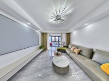 30万两年精装空调地暖好楼层 带车位 视野采光好