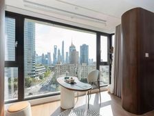 W酒店旁,北外滩CBD核心区域,电梯大三房,老钱住宅