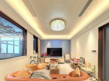 中式合院,精装修,实用面积大,有花园有露台,2车位