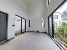 城开云外 4室2厅 272平