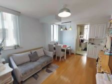 一梯两户 边套 全明户型 装修3年半 诚心置换 看中可聊