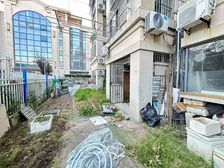 新理想花园 一楼送大院子 满五 南北通透 纯毛坯房价格