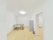 紧邻地铁9+14 +送花园25平+双南全明户型+业主诚售