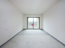 高铁北站,中海珑湾锦园,全新毛坯,南北通透,送车位