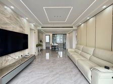 超新小区,人车分流,全屋定制家具家电,超精装修,房东着急售