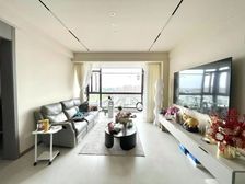 品质小区人车分流自带会所丨前排顶楼带阁楼丨视野超好可看三件套