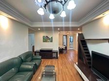 小区中心花园位置 不靠马路 电梯中层边套 精装修拎包入住