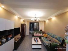 电梯洋房,精装修南北三室双卫,品质小区采光好,业主诚售 卖