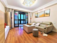 次新小区,2015年房龄,装修好3年时间,税各付,诚意出售