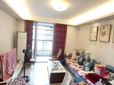 精装修 商业配套齐全 南北通采光好 带电梯 满五 小三房