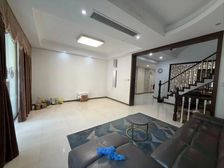 顾村 正规商品房 环境优美 商业配套成熟 车位充足 装修好