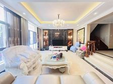 旭辉精装别墅!带私家电梯!地下室180平!带4车位!看房随时