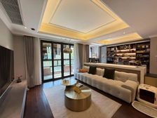 金地样板房装修一个豪!凤凰楼层小区中间位置