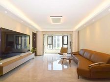 一大街品质精装修四居室,电梯洋房没住过,业主二次加装