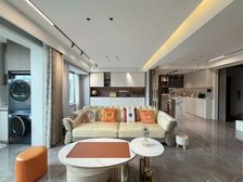 近地铁,临轻轨 60平大露台 豪装大三房 三实验中存志