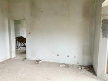 绿茵路 商品住宅 医疗配套成熟 满二 中间楼层 朝南 近地铁