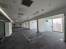 双井商圈丨佳龙大厦300平精装丨正对电梯丨户型方正丨双面采光