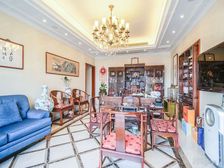 少有的顶楼电梯别墅,5个房间客厅挑高6米带车位