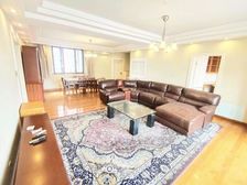 君悦花园 5室2厅2卫 精装修 890万, 202平米