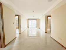 万科繁荣里新出 精装未住 小高层 三叶草户型 着急出售