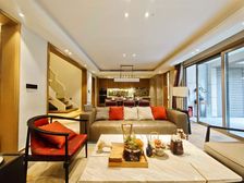 龙兴天街旁 叠拼别墅 近轻轨 出行便利