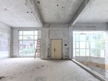 内环内 双拼别野 附送地下室 室内游泳池 产权车位 花园 露