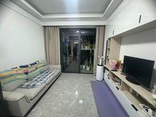 精装可拎包入住 有电梯 次新小区 商品房 双卫格局