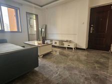 佘北嘉枫苑74平边套两房 电梯中间楼层 南北通透 明厨明卫