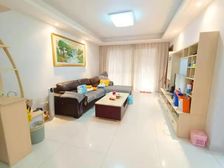 万科缤纷四季花园 近地铁 首付0.5成 来电减10万 随时看