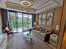 天房美瑜兰庭 4室2厅2卫 毛坯 242万元