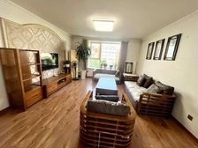 南三环南北通透三居 满五低层简装