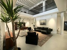 独栋1350平郞园旁精装楼顶带大南北向3元展厅可分租