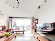 鹿鸣小区南北通透6室 满五简装高层住宅