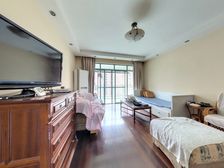 盛大花园 3室2厅 139.43平