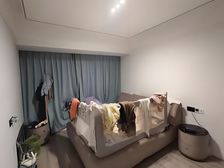 新上 精装室 147平三房精装 电梯房 一梯一户